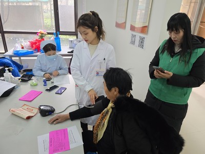 金水區(qū)未來路街道 健康服務(wù)進(jìn)社區(qū)，居民健康有“醫(yī)”靠